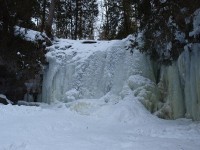 Hilton Falls - frozen