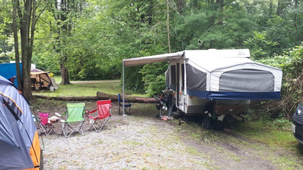 Hilltop Campground, Darlington Provincial Park